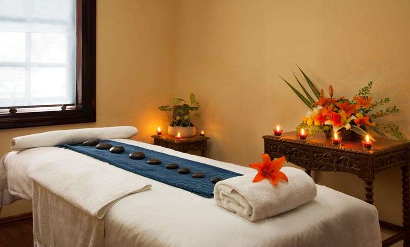 Khách sạn Rạng Đông