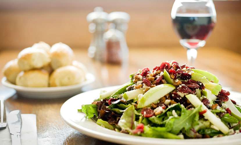 Khách sạn Rạng Đông