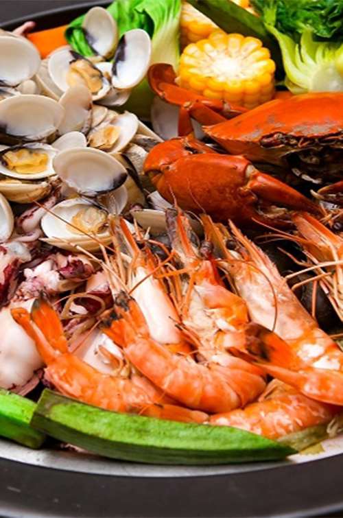 Khách sạn Rạng Đông