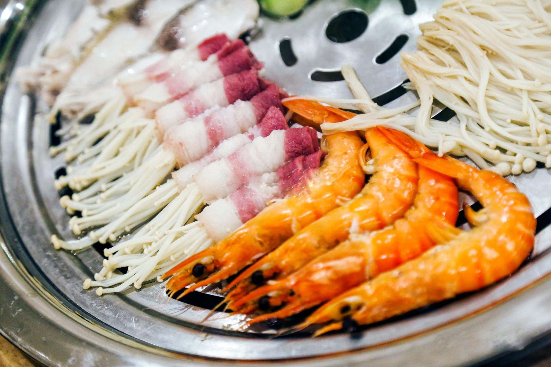 Khách sạn Rạng Đông